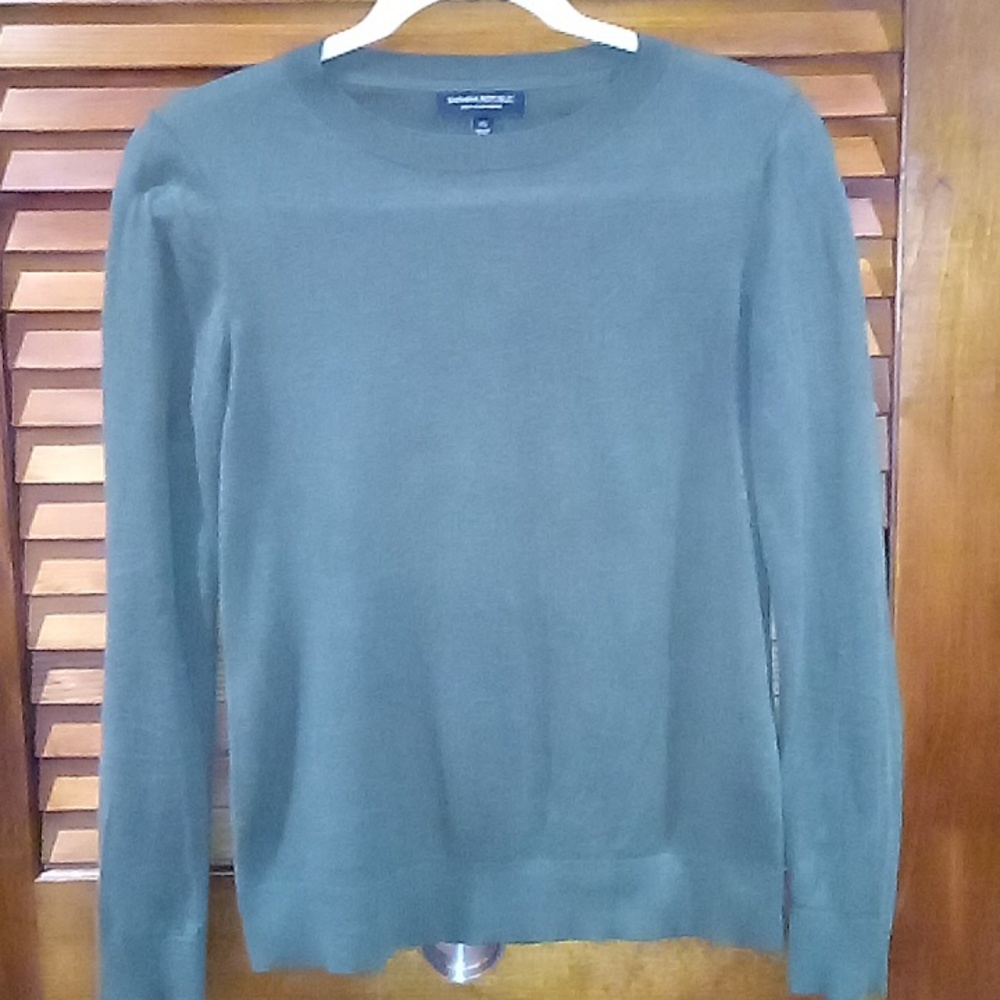 Olive green silk cashmere sweater